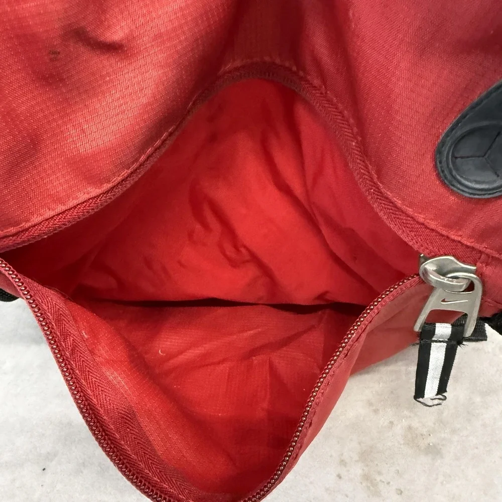 Nike Red Drawstring Backpack 16in Gym Sack Bag Mens‎ Lightweight Sports Travel